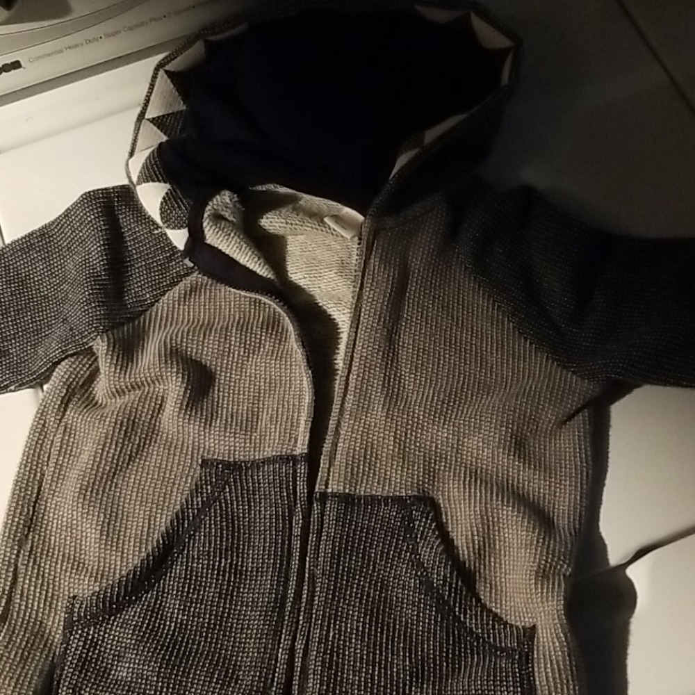 Shark teeth/Face hoodie